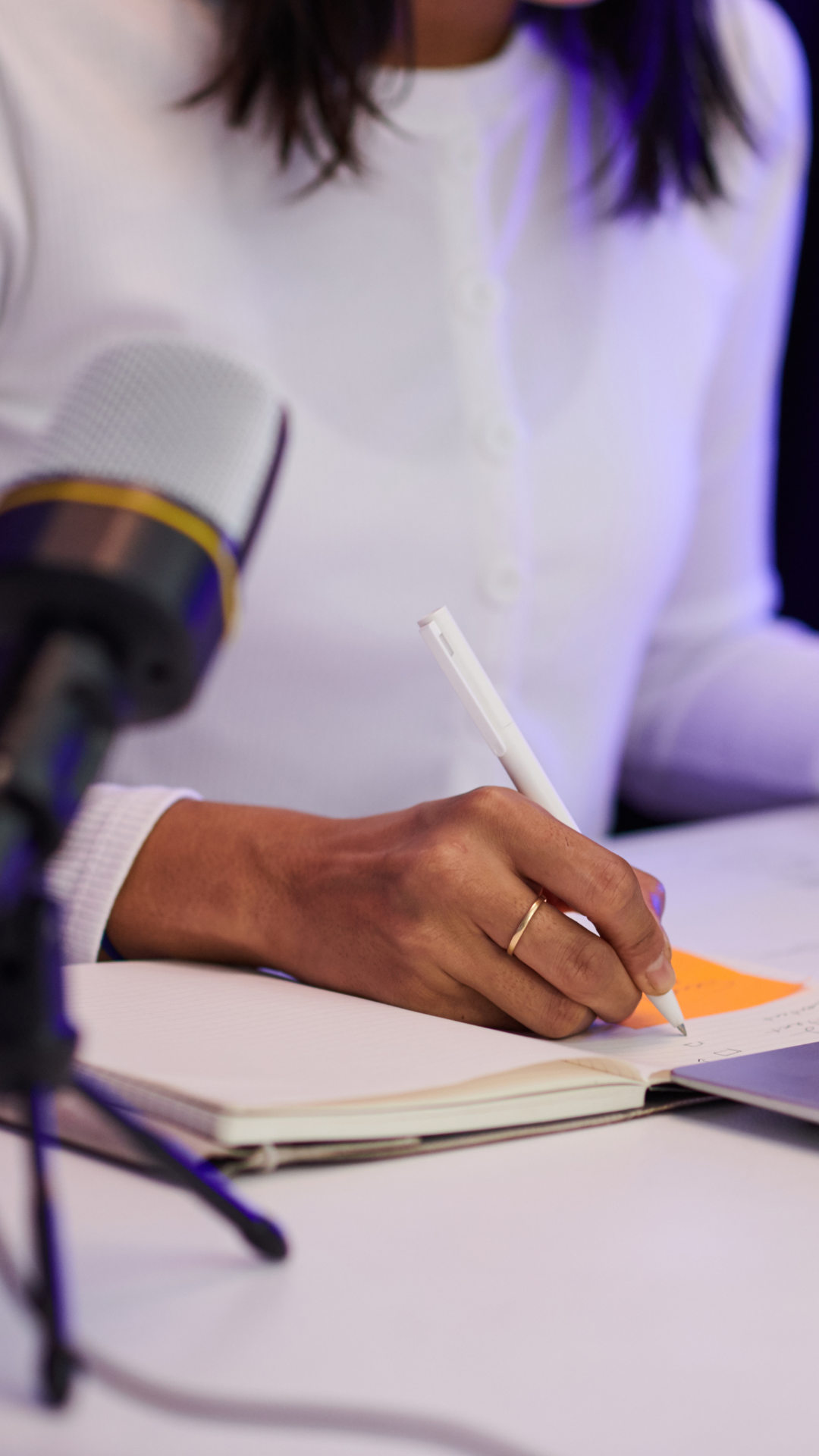 10 Habits That Set the Foundation for a Successful, Aligned Year